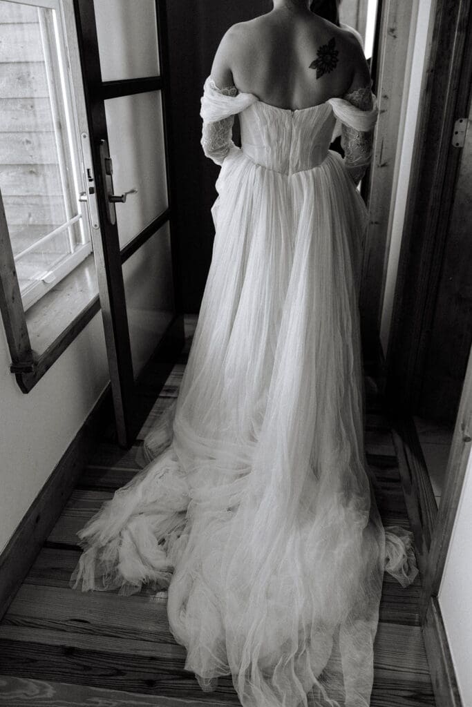 detail of the texture of brides dress